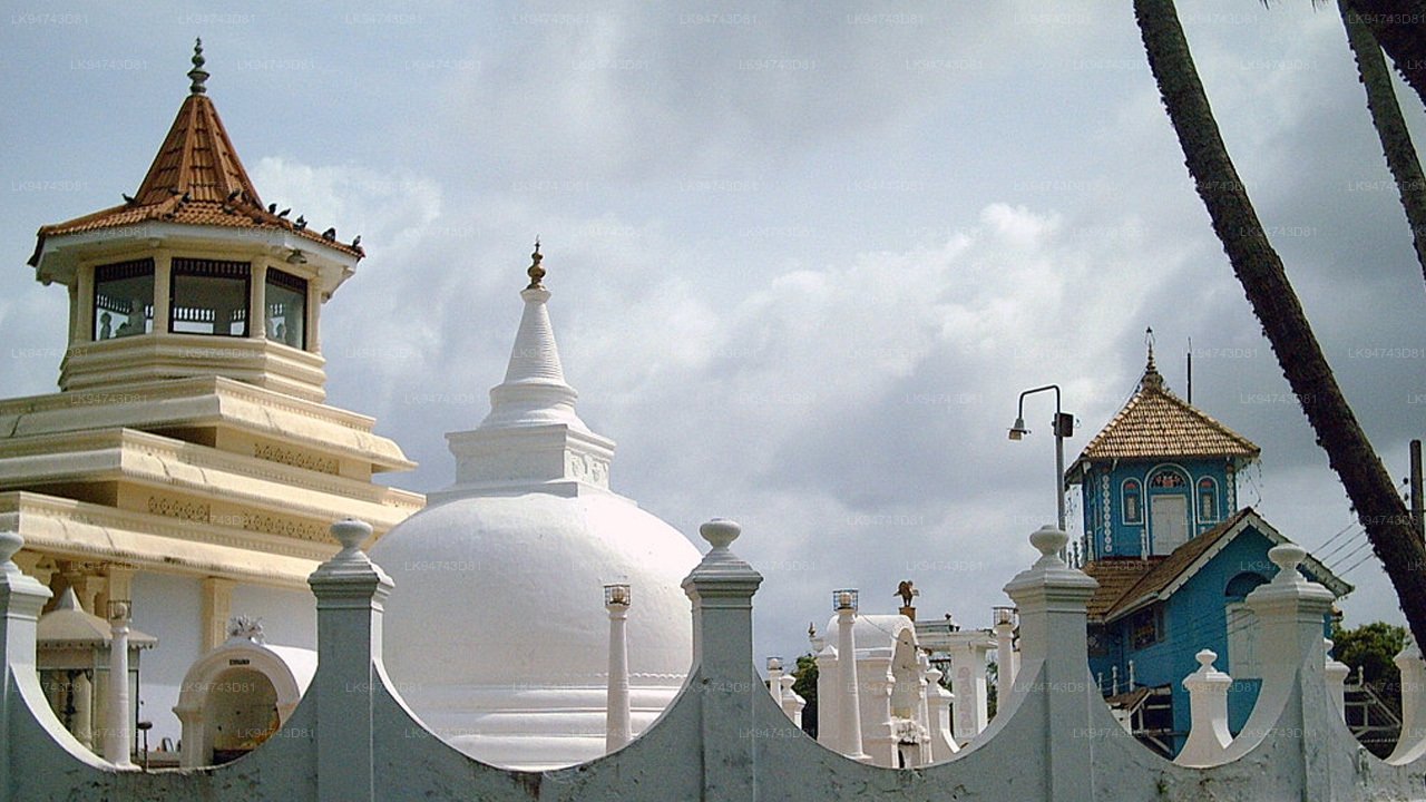 Dondra Temple